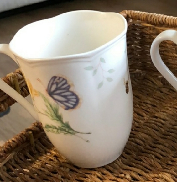 2 Lenox Butterfly Meadow Porcelain Tea Coffee Mugs - Picture 3 of 5